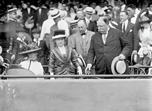 Baseball, Professional - Mrs. Knox; Sec. Knox; President Taft, 1912. Creator: Harris & Ewing. Baseball, Professional - Mrs. Knox; Sec. Knox; President Taft, 1912. Creator: Harris & Ewing