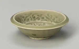Yaozhou Ware Gallery: Basin with Stylized Flowers and Sickle-leaf Scrolls, Southern Song or Yuan dynasty