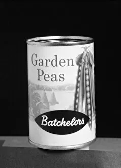 Label Gallery: Batchelors Garden Peas tin, 1963. Artist: Michael Walters