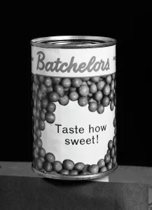 Label Prints: Batchelors Peas tin, 1963. Artist: Michael Walters