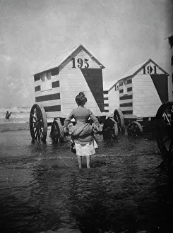 Recreation Prints: Bathing machines, Ostend, between c1910 and c1915. Creator: Bain News Service