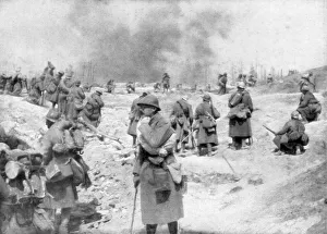 Battalion Gallery: A battalion approaching the front, Mont Pertois, France, First World War, 20 April 1917