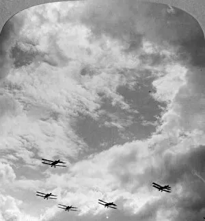 A battle squadron in fighting formation, World War I, c1914-c1918. Artist: Realistic Travels Publishers