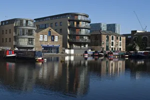 Locks Prints: Battlebridge Basin, 2009. Creator: Ethel Davies