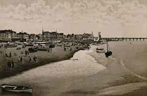 Great Yarmouth Prints: The Beach, Yarmouth, c1880. Creator: Unknown