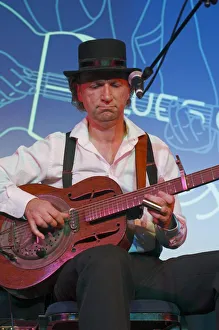 Ben Tyzack, Crawley Blues Festival, Hawth, Crawley, Oct 2015. Artist: Brian O Connor