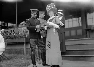 Benning Races - Groups Unidentified, 1912. Creator: Harris & Ewing. Benning Races - Groups Unidentified, 1912. Creator: Harris & Ewing