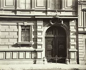 Berggasse No. 16, Portal am Palais des Grafen Georg Festetics de Tolna, 1860s