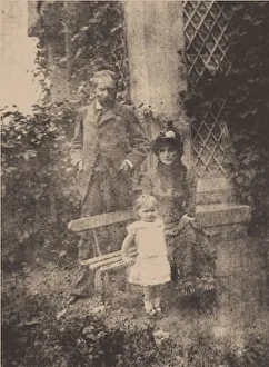 Berthe Morisot Gallery: Berthe Morisot, her husband Eugene Manet and their daughter, Julie, ca 1881. Artist: Anonymous