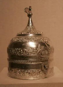 Uttar Pradesh Gallery: Betel-Leaf Container (Pandan), 19th century. Creator: Unknown