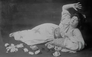 Mezzo Soprano Prints: Bettine Freeman, 1913. Creator: Bain News Service