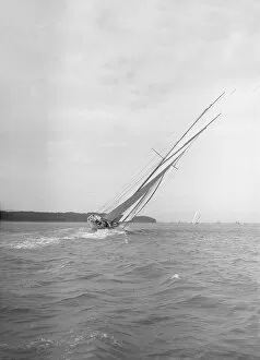 Allom Gallery: The Big Class White Heather II heeling in a good wind, 1911. Creator: Kirk & Sons of Cowes