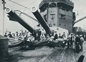 Battlecruiser Gallery: The big guns of HMS New Zealand, c1914