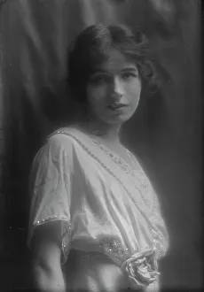 Beadwork Prints: Blair, Sophia, Miss, portrait photograph, 1912 July 5. Creator: Arnold Genthe