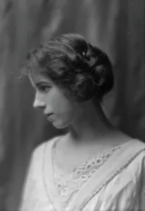 Blair, Sophia, Miss, portrait photograph, 1912 July 5. Creator: Arnold Genthe
