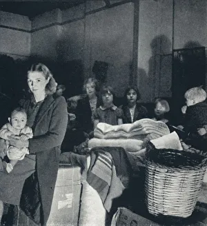 Hm Stationery Office Gallery: Blankets for the homeless, 1941. Artist: Cecil Beaton