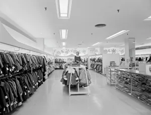 Display Case Prints: Bloomingdale's, business in Hackensack