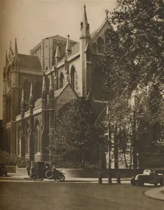 Bloomsbury Prints: Bloomsbury Cathedral : The Catholic Apostolic Church in Gordon Square, c1935