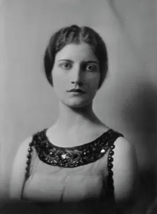 Blossom, Henry, Mrs. (Mrs. R.A. Wilson), portrait photograph, between 1915 and 1920. Creator: Arnold Genthe