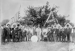 Union Prints: Under blue and gray - Gettysburg, 1913. Creator: Bain News Service