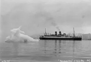Arctic Ocean Gallery: Blue Star Lines cruise ship SS Arandora Star, Kongsfjorden, Spitzbegen, Norway, 1929