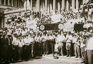 Placard Collection: Bonus Army demonstrating outside the Capitol, Washington DC, USA, Great Depression, 1932