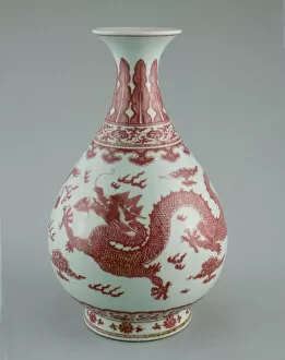 Pearls Collection: Bottle Vase with Dragons amid Clouds, Chasing Flaming