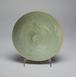 Goryeo Prints: Bowl with Chidren Playing amid Hibiscus and Grapes, Korea, Goryeo dynasty