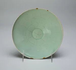 Petal Gallery: Bowl with Radiating Petals and Two Fish, Korea, Goryeo dynasty (918-1392)