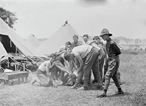 Scout Prints: Boy Scouts - Gettysburg, 1913. Creator: Bain News Service