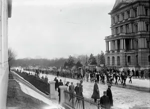 Boy Scouts Prints: Boy Scouts - Visit of Sir Robert Baden-Powell To DC Reviewing Parade from White House Portico