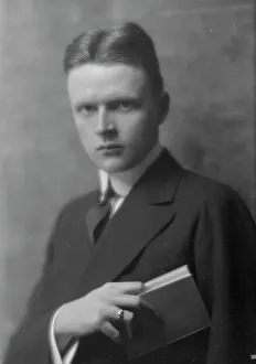 Notebook Prints: Brackett, Charles W. Mr. portrait photograph, 1915. Creator: Arnold Genthe