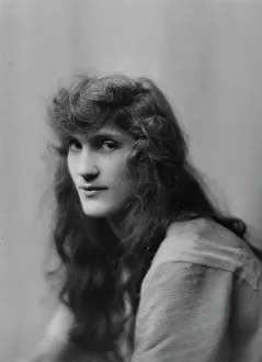 Bradley, Ruth, Miss, portrait photograph, (1916?). Creator: Arnold Genthe
