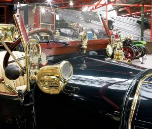 Brass Bulb Horn on 1910 Bugatti type 13