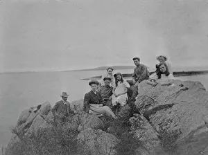 Briner Yuliy Ivanovich with his wife Natalya Iosifovna, children Leonid, Boris, Felix... 1900. Creator: Unknown