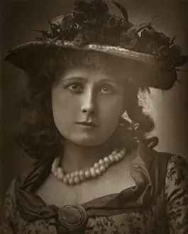 Helen Prints: British actress Helen Forsyth in Sophia, 1886. Artist: Barraud