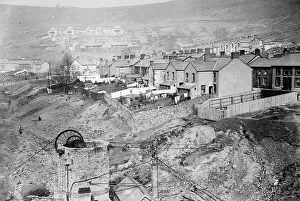 Clothes Line Prints: British coal strike - Llwynpia
