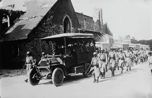 Passing Prints: British funeral, Cugny, between c1915 and c1920. Creator: Bain News Service
