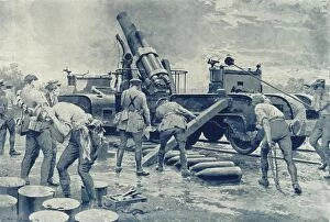 Teamwork Gallery: British Heavy Howitzer in Action on the Western Front, 1916. Creator: Unknown