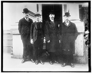 Moustaches Prints: British Labor Mission, between 1910 and 1920