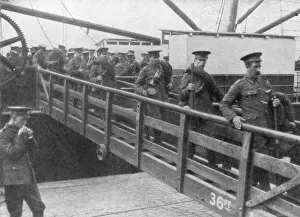 British troops disembarking in France, 7 August 1914