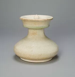 Broad Pear-Shaped Jar with Concave Lid, Tang dynasty (618-907), 8th century