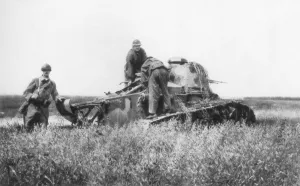 Armoured Warfare Gallery: A broken down French light tank, Villers-Cotterets, Aisne, France, 1918