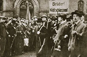 Placard Prints: Brothers, Don t Shoot!, placard during the German Revolution, Berlin, c1918-c1919