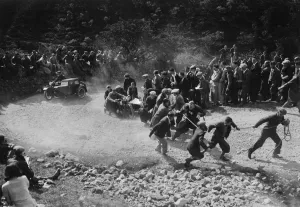 Bend Prints: Brough Superior and sidecar of W Allan competing in the MCC Edinburgh Trial, 1930