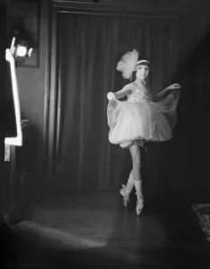 Ballet Skirt Prints: Brovish, Miss, 1923 Feb. 10. Creator: Arnold Genthe