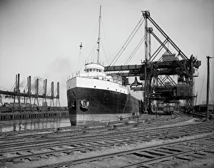 Hoist Prints: Brown electric hoist, unloading ore, Buffalo, N.Y. c1908. Creator: Unknown