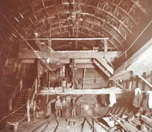 Bermondsey Prints: Bulkhead to retain compressed air in Rotherhithe Tunnel, London, October 1906