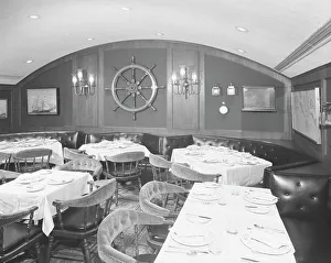 Dining Room Prints: Bull and Bear, Waldorf-Astoria, 49th St