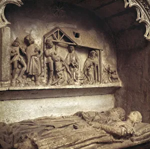 Burgos Covarrubias Detalle De Un Sepulcro En El Interior De LA Colegiata Burgos Covarrubias Detalle De Un Sepulcro En El Interior De LA Colegiata